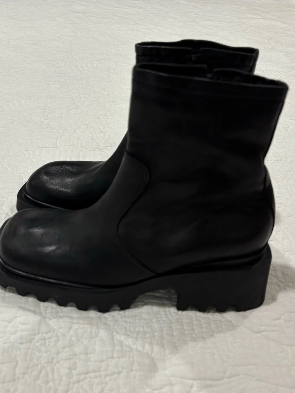 VTG Y2K GUESS Made in Italy Black Leather Chunky Boots Square Toe US 7.5 Punk